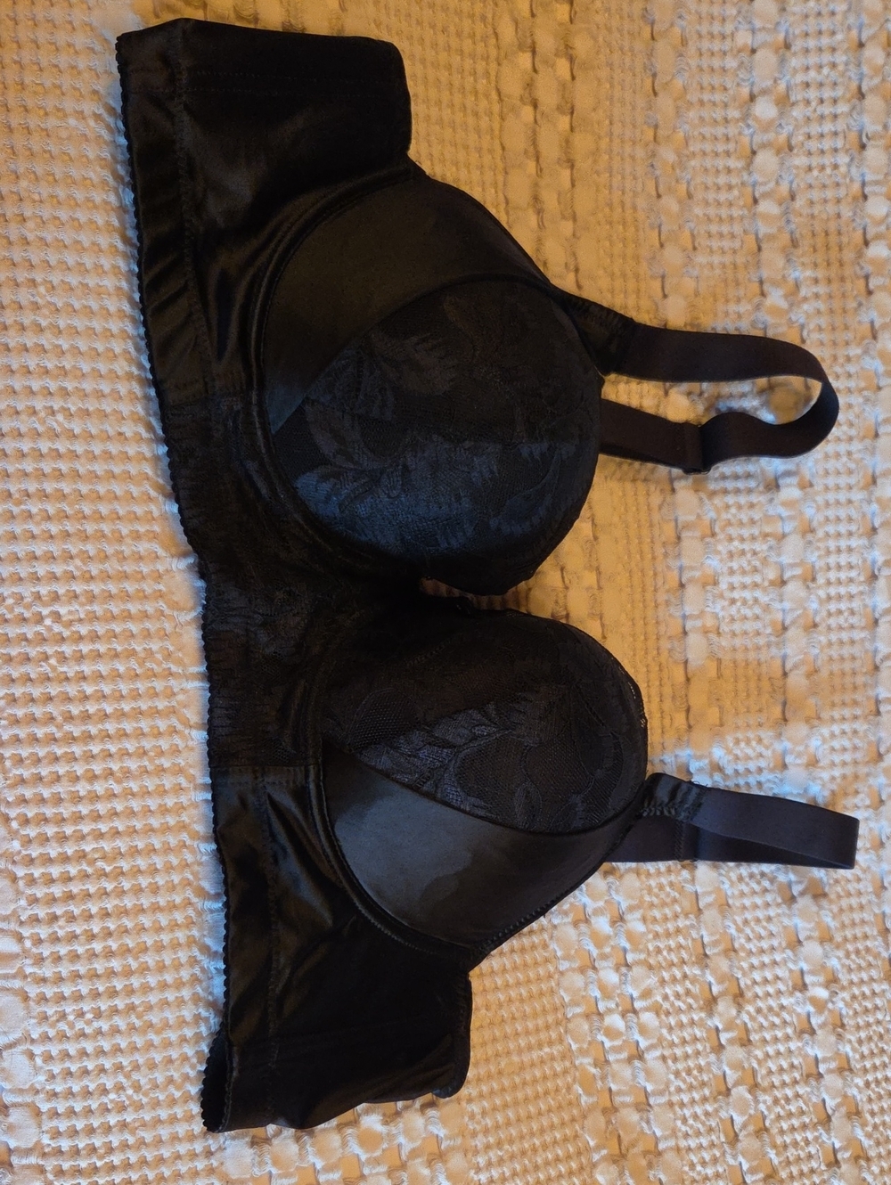 Black Lace-Detail Full Coverage Bra